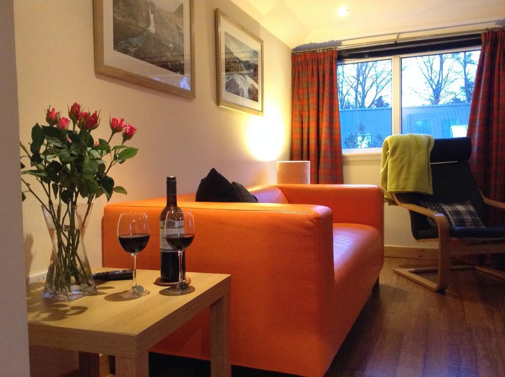 Dower House Newtonmore B&B Экстерьер фото
