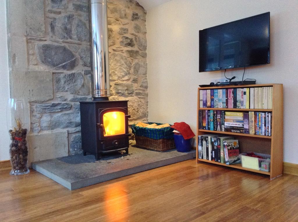 Dower House Newtonmore B&B Экстерьер фото